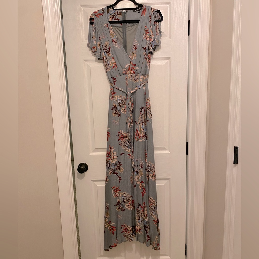 Lulus Maxi Dress Size XS. Grey Floral